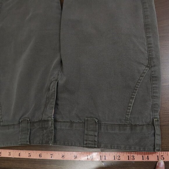 Vince Bermuda Shorts Womens 2 Brown Utilitarian Minimalist Neutral Normcore Long - Picture 12 of 16